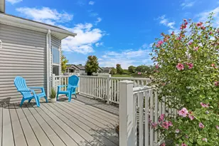 305 Legacy Ct, Grayslake, IL 60030 - Photo 20