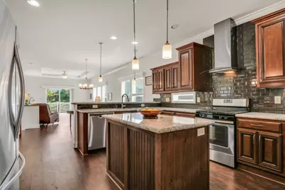 305 Legacy Court, Grayslake, IL 60030 - Photo 2