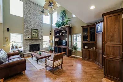 8789 Bentley Lane, Spring Grove, IL 60081 - Photo 14