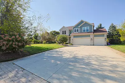 8789 Bentley Lane, Spring Grove, IL 60081 - Photo 4