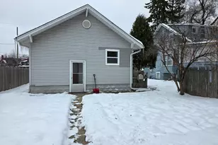 803 Broadway Ave, North Chicago, IL 60064 - Photo 34