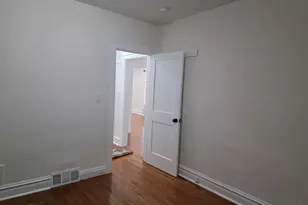 803 Broadway Ave, North Chicago, IL 60064 - Photo 22