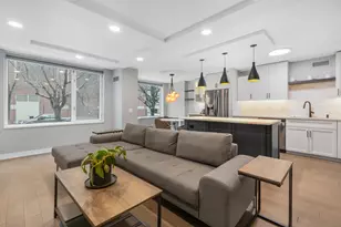 440 N McClurg Ct, Chicago, IL 60611 - Photo 2