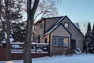 328 Clifton Dr, Round Lake Park, IL 60073 - Photo 4