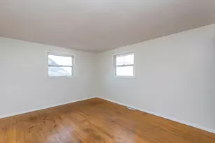 1607 N Channel Dr, Round Lake Beach, IL 60073 - Photo 16