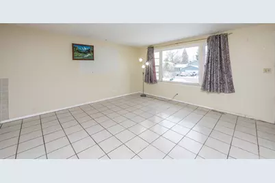 1607 N Channel Drive, Round Lake Beach, IL 60073 - Photo 6