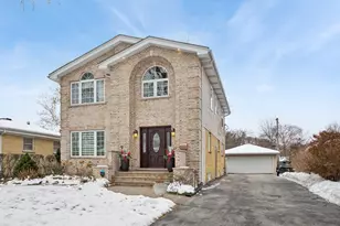 420 Radcliffe Ave, Des Plaines, IL 60016 - Photo 1
