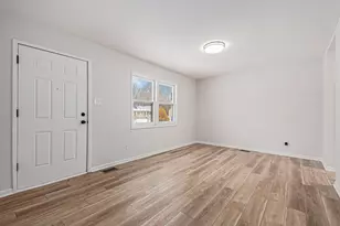 512 Sehring St, Joliet, IL 60436 - Photo 4