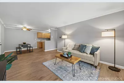 1484 Stonebridge Circle #B2, Wheaton, IL 60189 - Photo 2