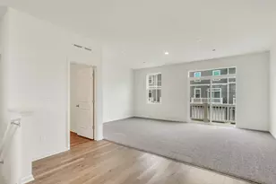 575 Yosemite Wy, Mundelein, IL 60060 - Photo 12