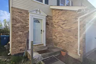 1010 Patricia Ln, Crete, IL 60417 - Photo 1