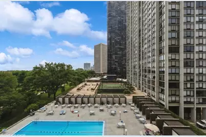 5455 N Sheridan Road #2403, Chicago, IL 60640 - Photo 14
