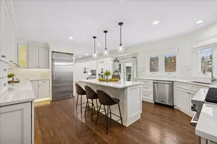 22925 W Schwerman Rd, Mundelein, IL 60060 - Photo 8