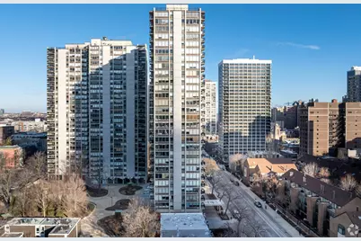 1360 N Sandburg Terrace #102C, Chicago, IL 60610 - Photo 1