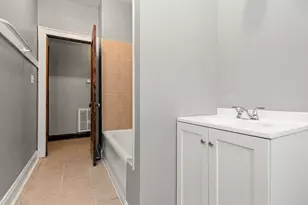 [Address not provided], Chicago, IL 60621 - Photo 10