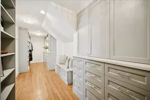 [Address not provided], Northfield, IL 60093 - Photo 32