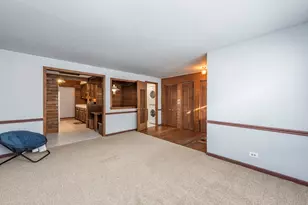 10867 W Beach Rd, Beach Park, IL 60087 - Photo 16