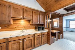 10867 W Beach Rd, Beach Park, IL 60087 - Photo 4