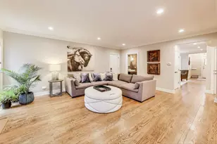 521 E Mayfair Rd, Arlington Heights, IL 60005 - Photo 14