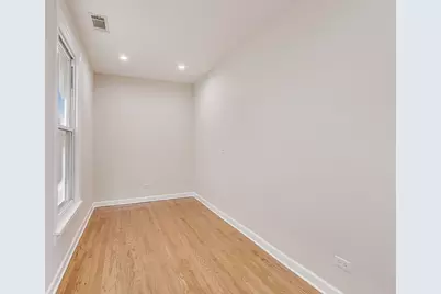 1839 W Henderson Street, Chicago, IL 60657 - Photo 10