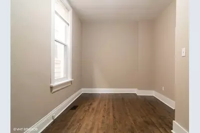 1839 W Henderson Street, Chicago, IL 60657 - Photo 18