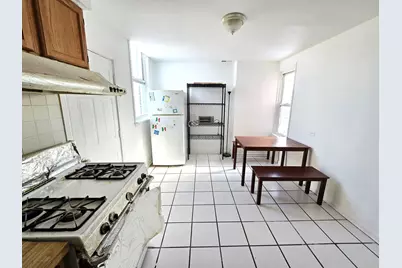 238 W 31st Street #4E, Chicago, IL 60616 - Photo 2