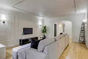 6721 S Merrill Ave, Chicago, IL 60649 - Photo 6