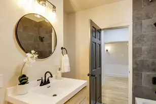 6721 S Merrill Ave, Chicago, IL 60649 - Photo 22