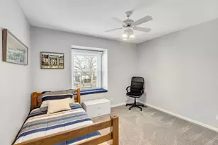 1194 Dayton Rd, Buffalo Grove, IL 60089 - Photo 16