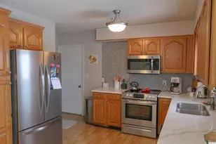 1603 Gary Grove, Quincy, IL 62305 - Photo 8