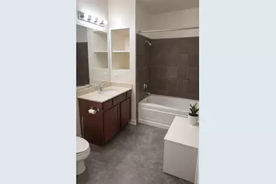 3963 W Belmont Avenue #320, Chicago, IL 60618 - Photo 6