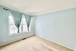 898 Emerald Dr, Pingree Grove, IL 60140 - Photo 12