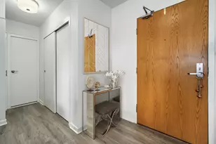 1445 N State Pkwy, Chicago, IL 60610 - Photo 16