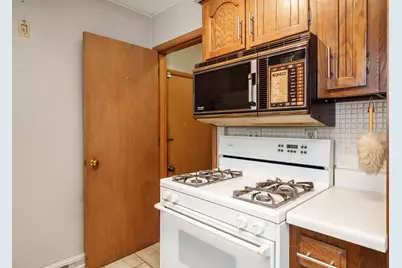 3308 Wesleyan Avenue, Rockford, IL 61108 - Photo 18