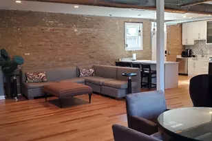 617 E 67th St, Chicago, IL 60637 - Photo 6