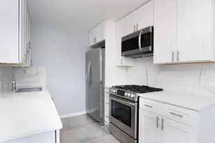 317 Burlington Ave, Western Springs, IL 60558 - Photo 4