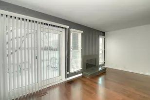 1080 Ridgefield Cir, Carol Stream, IL 60188 - Photo 14