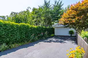 1108 Clara Ave, Joliet, IL 60435 - Photo 8