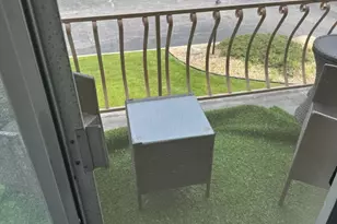 18855 Burnham Ave, Lansing, IL 60438 - Photo 12