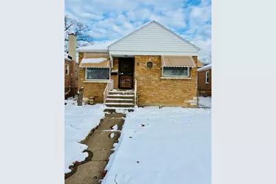 12915 S Parnell Avenue, Chicago, IL 60628 - Photo 1