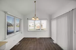 12 Iliad Dr, Tinley Park, IL 60477 - Photo 6