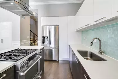 3409 W Cortland Street, Chicago, IL 60647 - Photo 10