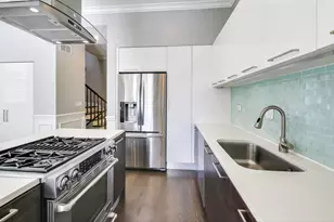 3409 W Cortland St, Chicago, IL 60647 - Photo 10