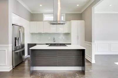 3409 W Cortland Street, Chicago, IL 60647 - Photo 8