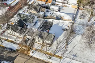 552 Simms St, Aurora, IL 60505 - Photo 14