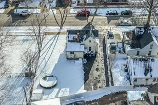 552 Simms St, Aurora, IL 60505 - Photo 18