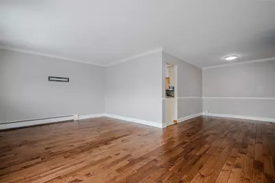 685 E Fullerton Avenue #201, Glendale Heights, IL 60139 - Photo 6