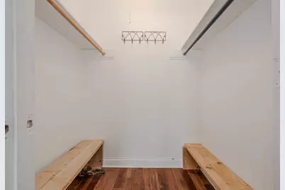 685 E Fullerton Avenue #201, Glendale Heights, IL 60139 - Photo 16