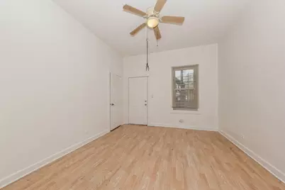 2242 W 19th Street #1R, Chicago, IL 60608 - Photo 4