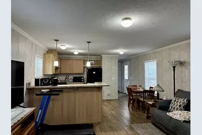 616 6th Street, Bloomington, IL 61704 - Photo 4